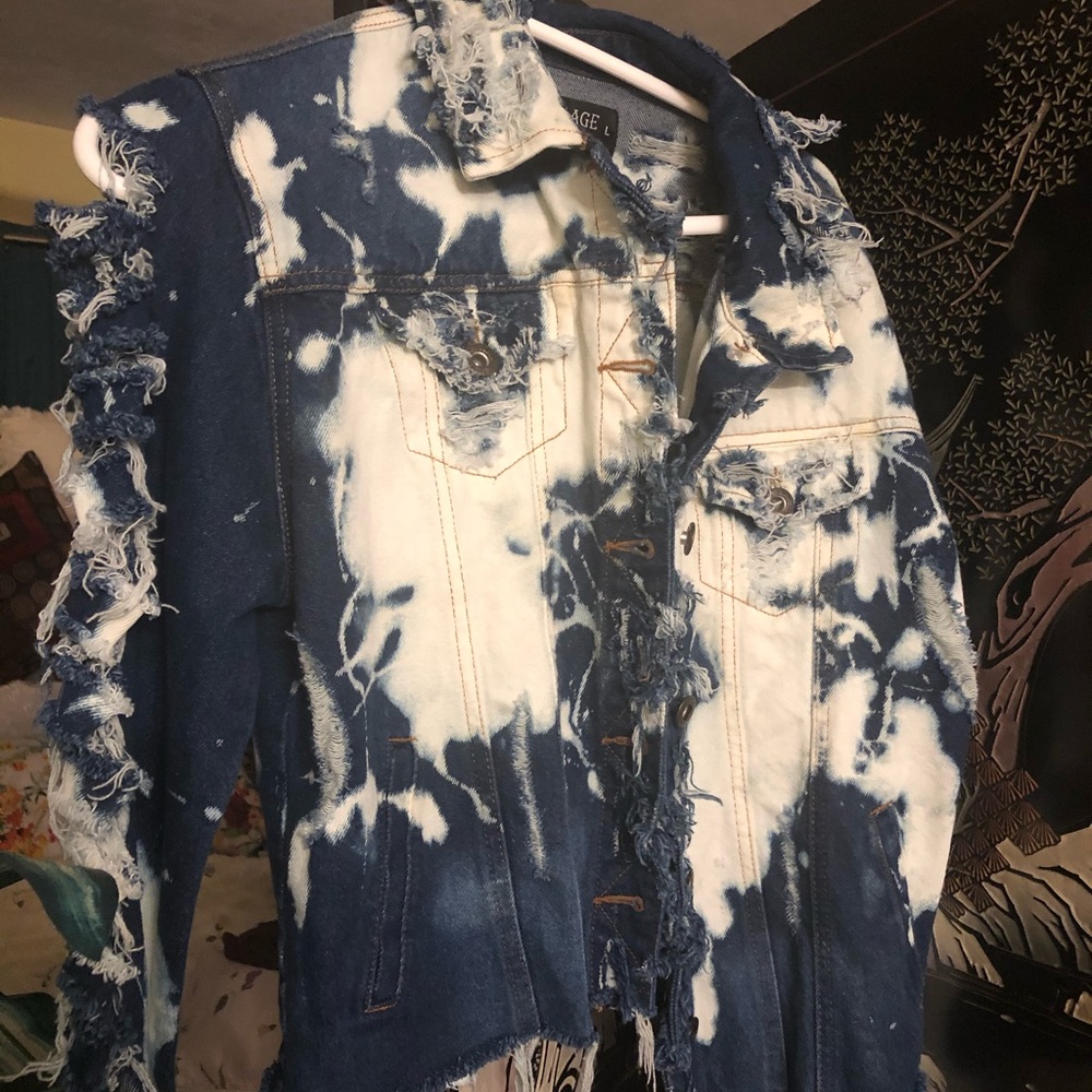 Jean jacket - Picture 4 of 6
